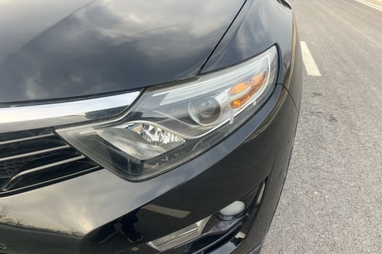 Used Soueast DX7 2015 1.5T Automatic Luxury Model
