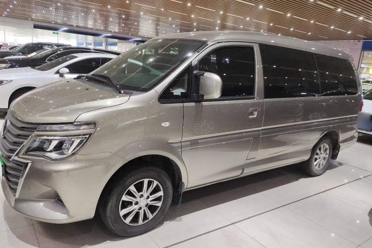 Used FORTHING Lingzhi 2022 Striving Version M5L 2.0L Luxury 7-Seater
