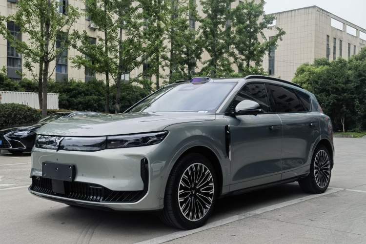 Used VOYAH FREE 2025 Model FREE+ Rear-Drive Qiankun Edition