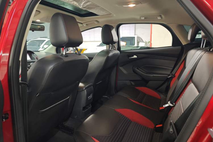 Used Ford Focus 2020 Hatchback Classic 1.5L Automatic Trendy Model Interior 3