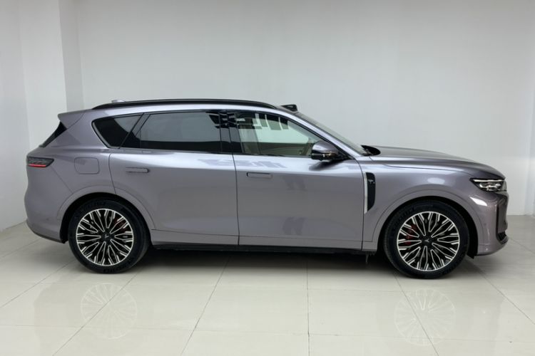 Used VOYAH FREE 2025 Model FREE+ Four-Wheel-Drive Qiankun Edition