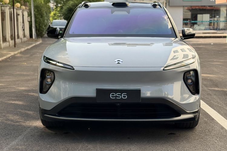 Used Nio ES6 2024 75 kWh
