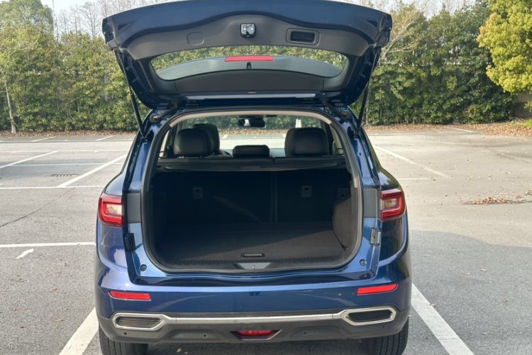 Used Renault Koleos 2018 2.0L Two-Wheel-Drive Luxury Edition
