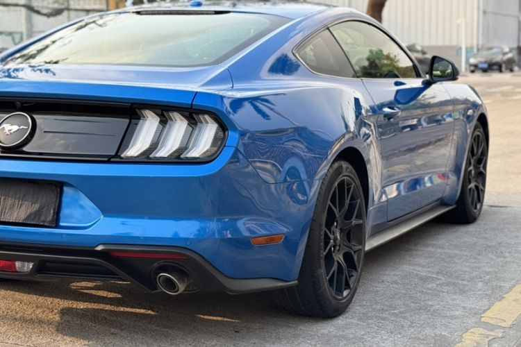 Used Ford Mustang 2019 2.3L EcoBoost
