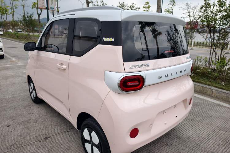 Used Wuling Hongguang MINIEV 2024 3rd Generation 215km Advanced Version
