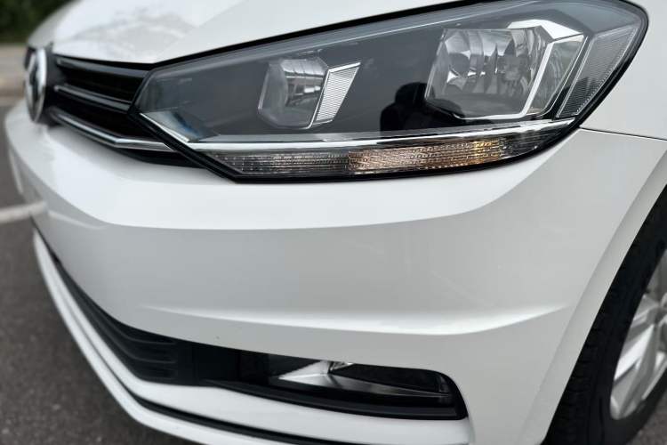 Used Volkswagen Touran 2021 Volkswagen Touran L 280TSI DSG Style Edition 7 Seats
