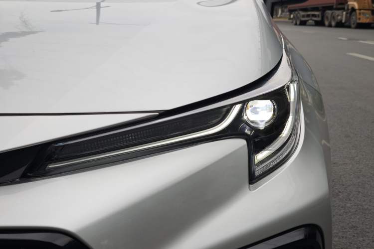 Used Toyota Levin 2022 Dual-Motor 1.8H E-CVT Sport Edition
