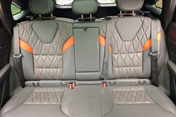 Used Haval XY 2022 1.5T Smart Edition Interior 5