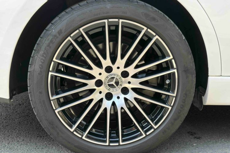 Used Mercedes-Benz C-Class 2023 C 200 L Sport Edition
