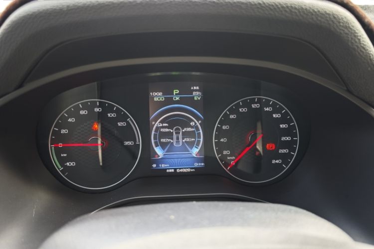 Used BYD Song New Energy 2019 Song DM 1.5TID Smart Connect Premium Model Odometer Close Up