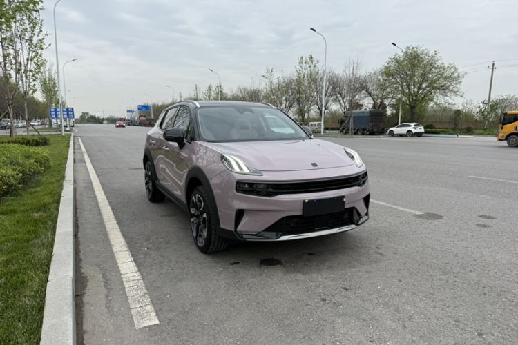 Used Lynk & Co 06 2021 1.5T Shero Pink Special Edition Exterior 4