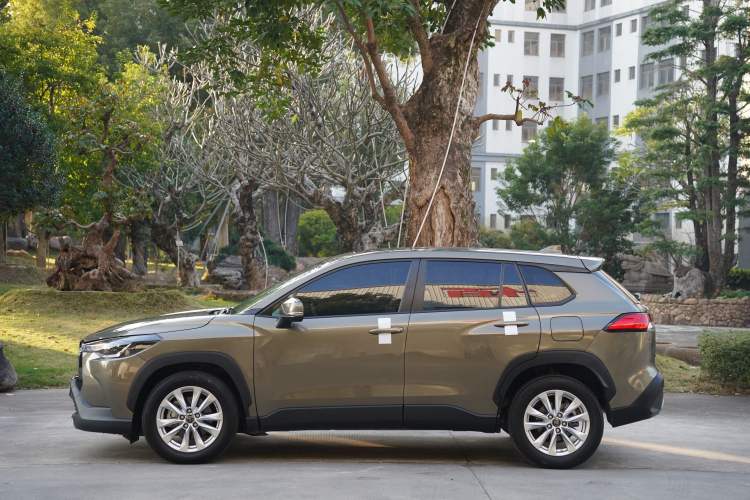 Used Toyota Corolla Cross 2022 2.0L Elite Edition Exterior 9