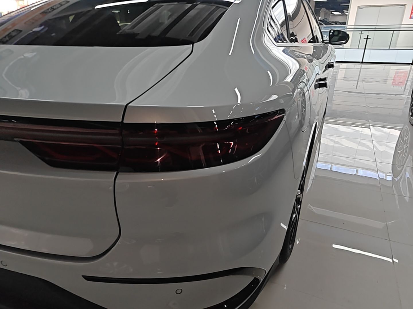 BYD Han 2025 DM-i 125KM Prestige Model - Premium — снимка 18