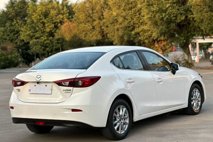 Used Mazda Mazda 3 Axela 2017 Sedan 1.5L Automatic Comfort Model Emission Standard China V
