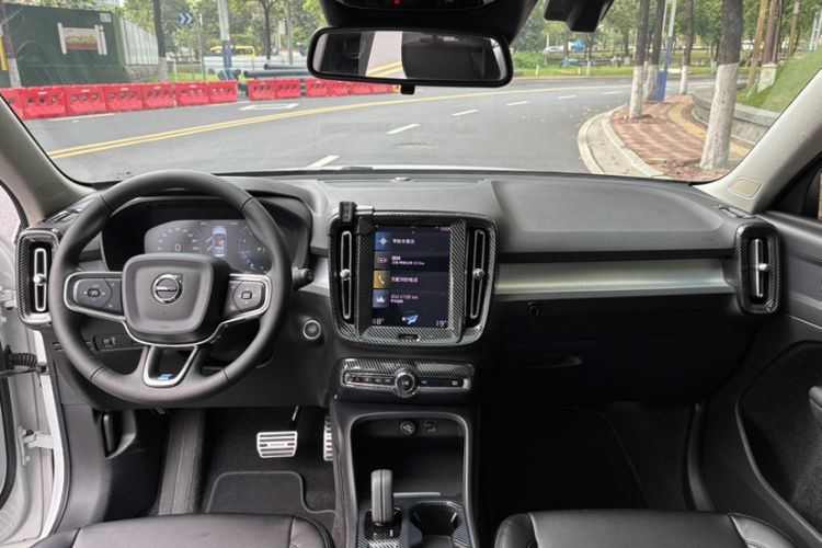 Used Volvo XC40 2020 T3 Smart & Stylish Edition Interior 8