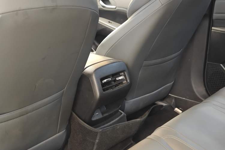 Used BYD Qin PLUS 2025 DM-i Smart Drive 55KM Leading Model
