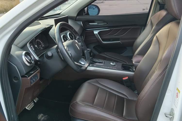 Used Wey VV5 2017 2.0T Ultra-Luxury Version