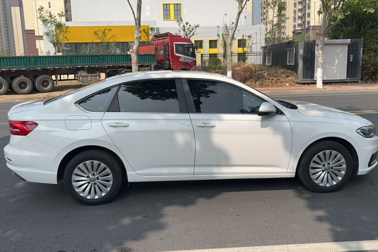 Used Volkswagen Lavida 2019 1.5L Automatic Comfort Edition China VI Standard Exterior 4