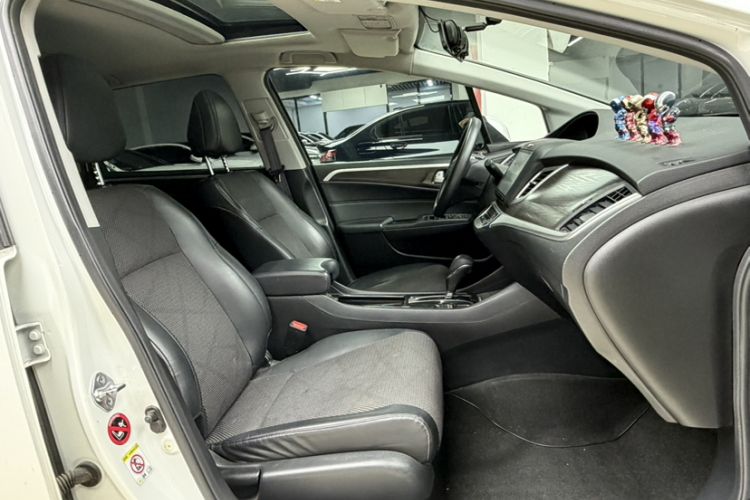 Used Honda Jade 2016 1.8L Automatic Comfort Elite Version 5 Seats
