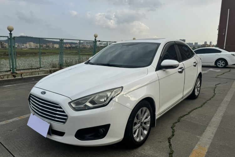 Used Ford Escort 2017 Happiness Edition 1.5L Automatic Fashion Version