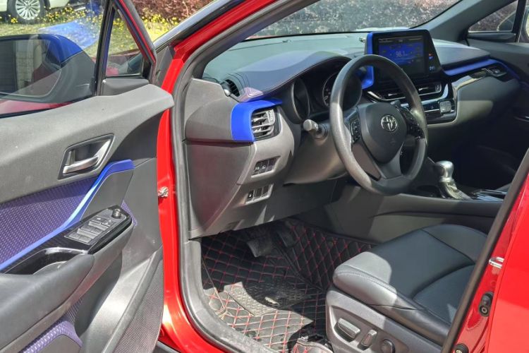 Used Toyota C-HR 2020 2.0L Leading Edition
