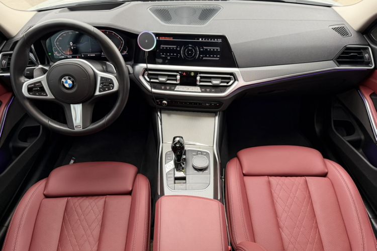 Used BMW 3 Series 2022 330i M Sport Night Edition
