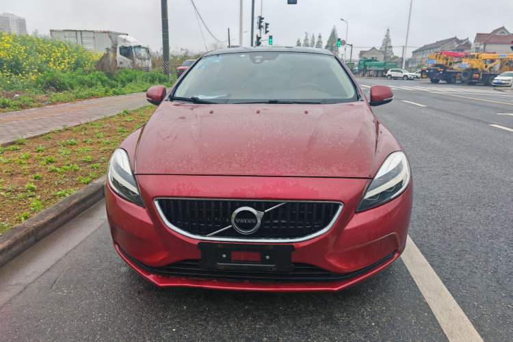 Used Volvo V40 2017 T3 Zhiyi Edition Exterior 1