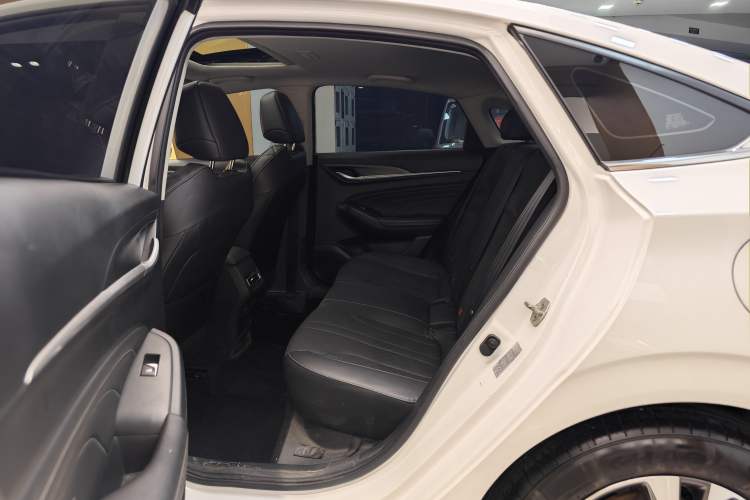 Used CHANGAN Eado 2021 PLUS 1.6L GDI CVT Luxury Model
