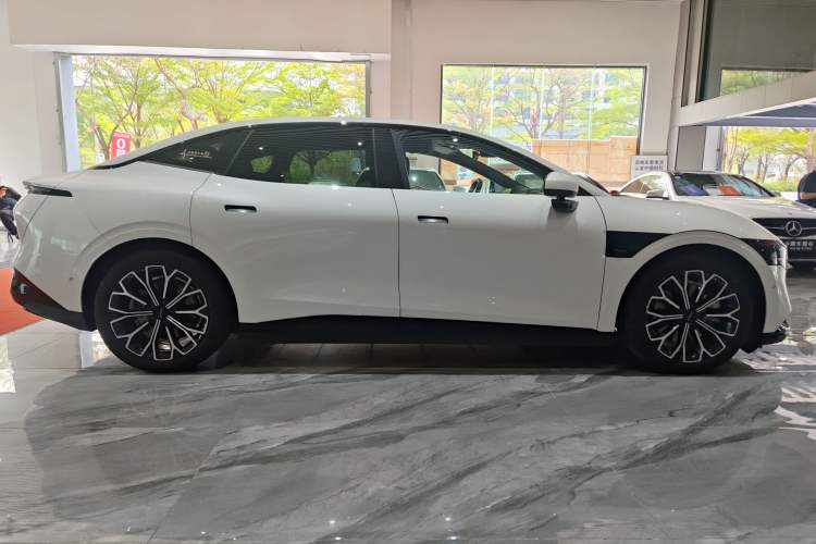 Used Zeekr 007 2024 Rear-Drive Intelligent Driving Version 75 kWh
