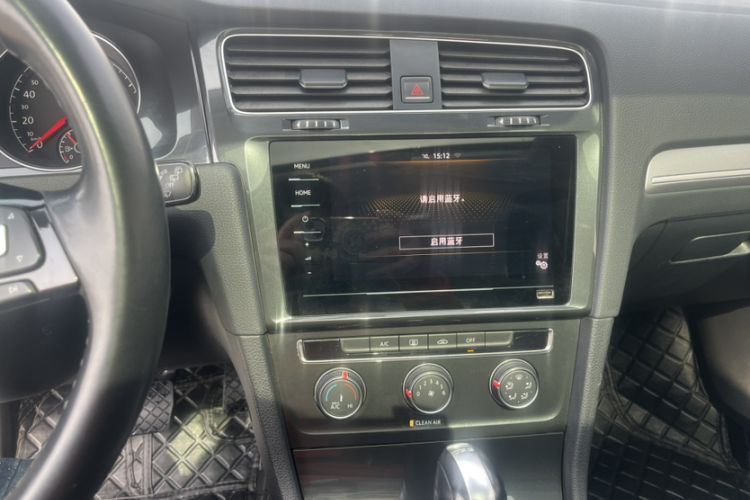 Used Volkswagen Golf 2020 Zhiai Edition 280TSI DSG Comfort Model Interior 3