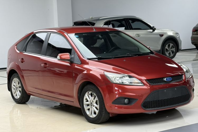 Used Ford Focus 2013 Hatchback Classic 1.8L Automatic Base Model