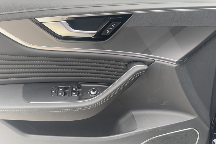 Used Hongqi HS5 2023 2.0T Qixiang Pro Edition