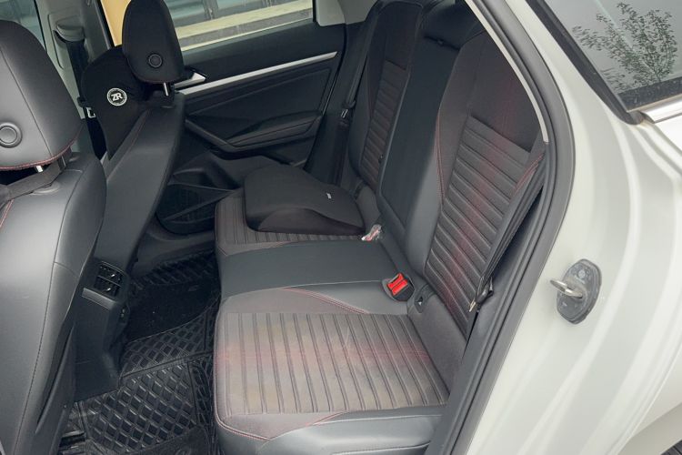 Used Volkswagen Lavida 2023 300TSI DSG Starry Full-Comfort Edition Interior 2