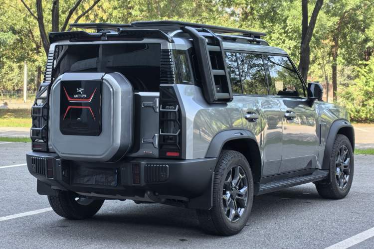 Used JETOUR Traveler 2023 2.0T All-Wheel Drive CrossPRO+