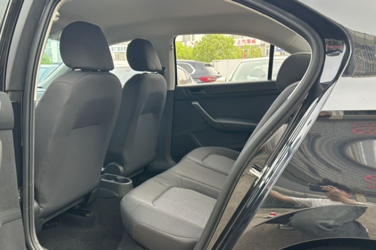 Used Volkswagen Santana 2019 1.5L Automatic Fashion Edition China VI Interior 3