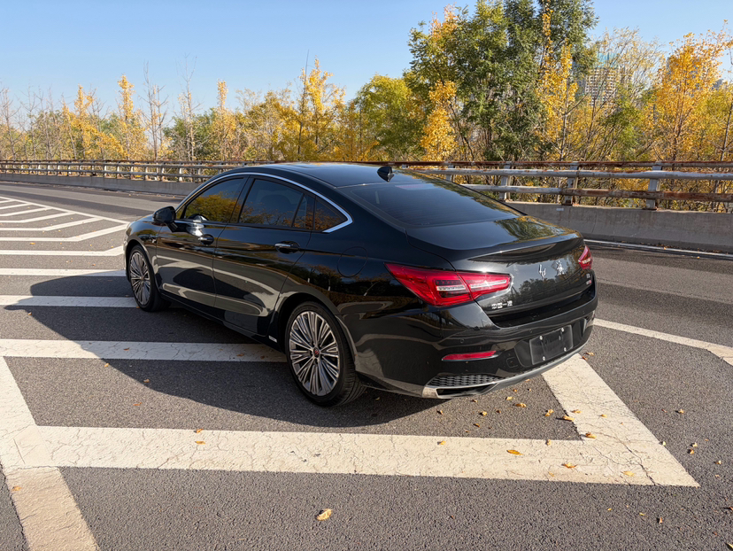Hongqi H5 2022 Classic Model Facelift 1.8T Automatic Smart Connect Flagship Edition - Chinese Trim Xiang — снимка 13