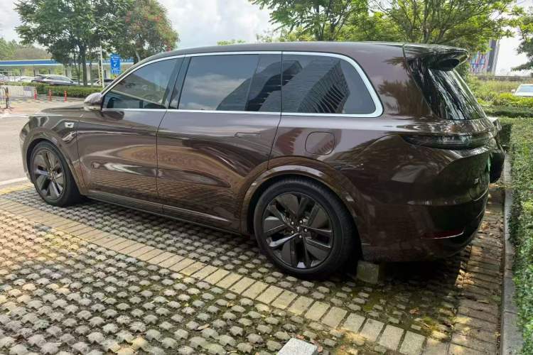Used Li Auto L9 2022 Max model
