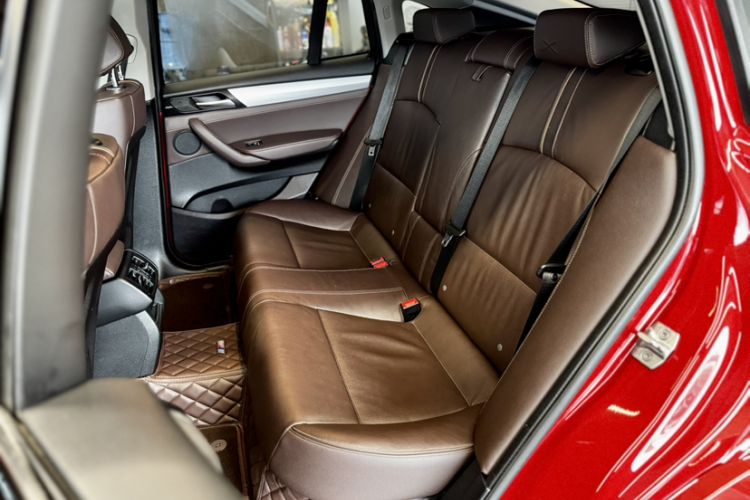 Used BMW X4 2016 xDrive20i M Sport Edition Interior 8