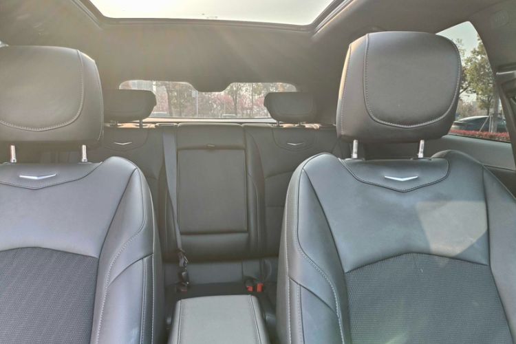 Used Cadillac XT4 2021 28T Two-Wheel Drive Tech Edition
