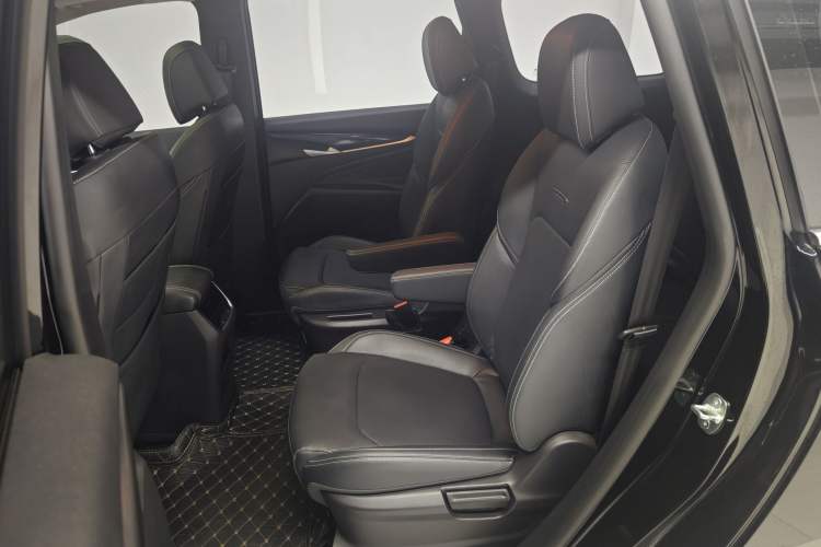 Used SAIC MAXUS EUNIQ 5 2020 1.3T PLUG-IN Elite Edition