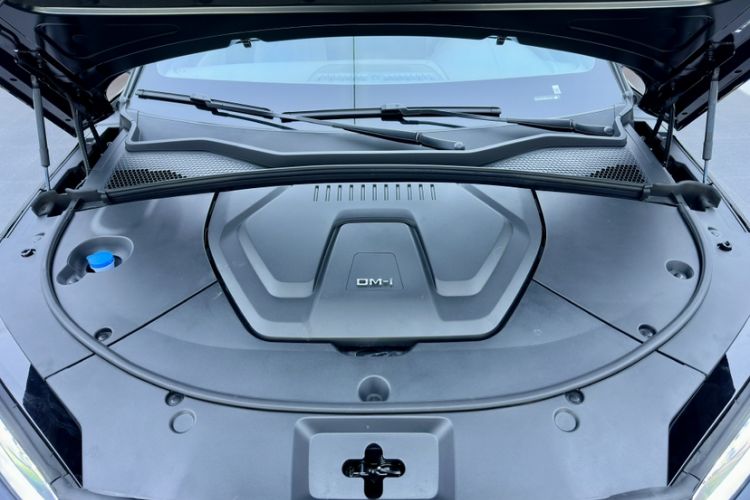 Used BYD Song PLUS New Energy 2025 DM-i 112KM Prestige Model
