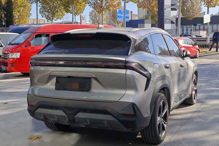 Used Geely Galaxy L7 2025 EM-i 115km Exploration Edition Exterior 3