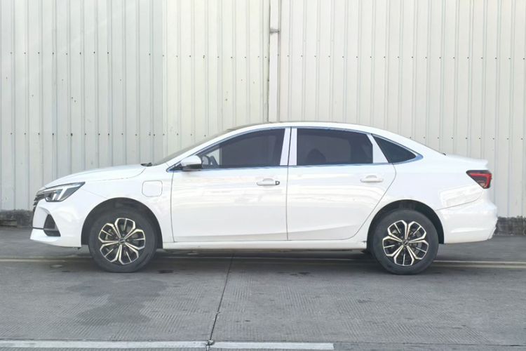 Used Roewe i6 MAX New Energy 2023 EV 420 Skyroof Special Edition
