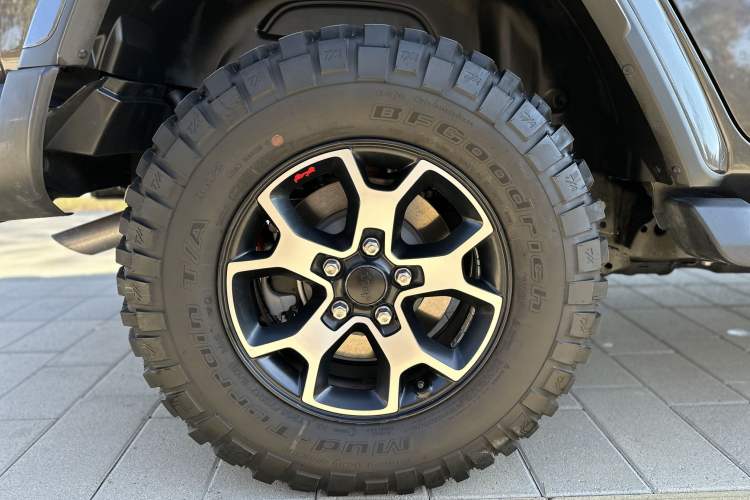 Used Jeep Wrangler 2021 2.0T Automatic Four-Door Electric Convertible Robin Hood European Specification