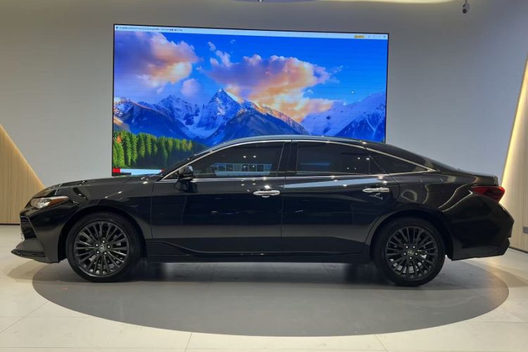 Used Toyota Avalon 2019 2.0L XLE Premium Edition China VI