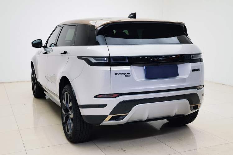 Used Land Rover Range Rover Evoque 2023 Aurora L 249 PS Collins Antique Bronze Special Edition
