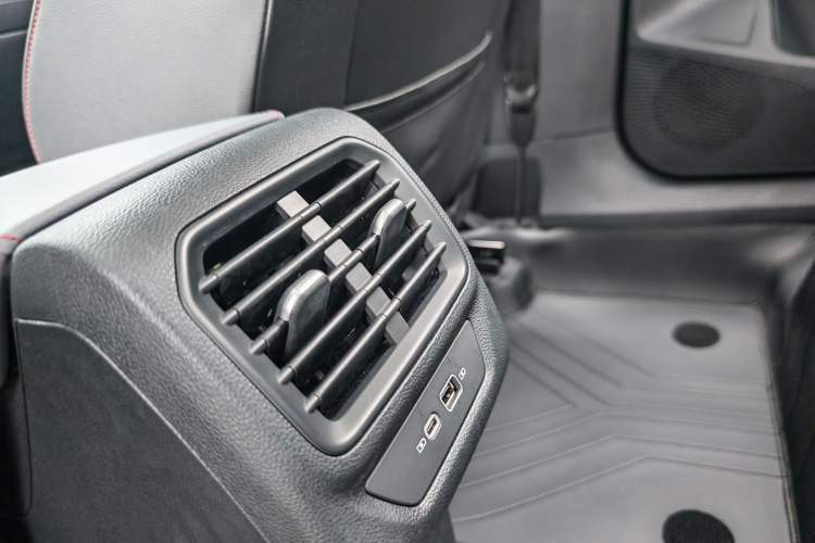 Used Volkswagen Lamando 2023 Lavida L 280TSI DSG Cool & Spicy Edition
