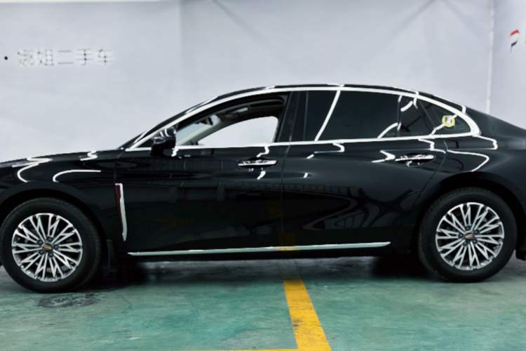 Used Hongqi H5 2023 2.0T Automatic Smart Connect Flagship Edition