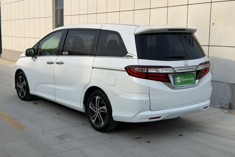 Used Honda Odyssey 2015 Updated Version 2.4L Smart Edition