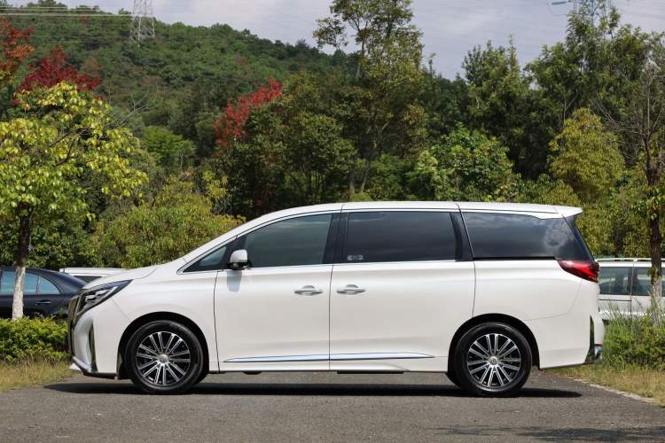 Used GAC Trumpchi M8 2023 Lingxiu Series 390T Prestige Edition
